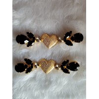 Lateral de pedras em coração  Lateral de pedras em coração